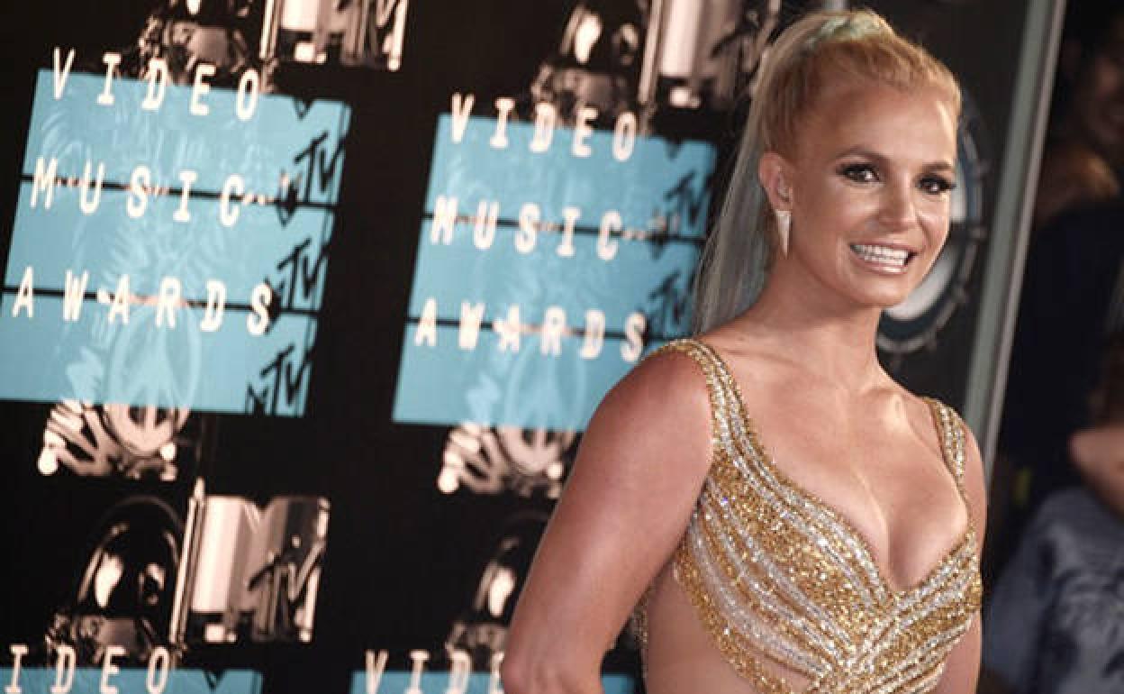 Britney Spears Posa Desnuda En La Playa Durante Una Escapada Con Su Prometido El Norte De Castilla